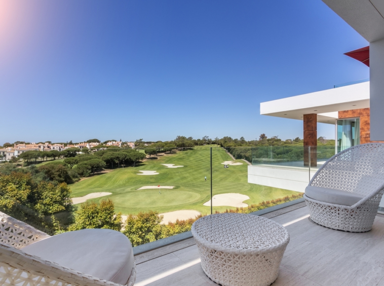 Golf Island